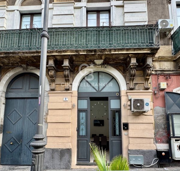 casa semindipendente in vendita a Catania in zona Centro Storico