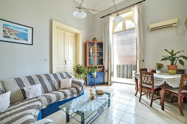 appartamento in vendita a Catania in zona Centro Storico