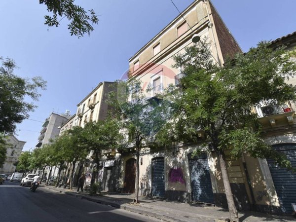 appartamento in vendita a Catania in zona Centro Storico