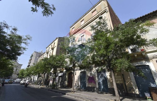 appartamento in vendita a Catania in zona Centro Storico