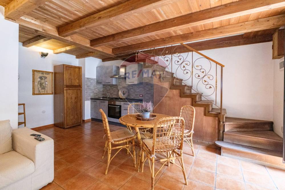 casa indipendente in vendita a Catania in zona Ognina