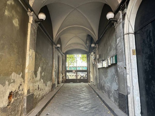 locale commerciale in vendita a Catania in zona Centro Storico