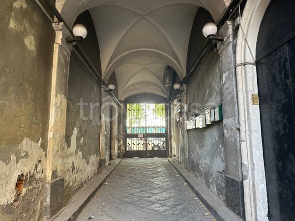 locale commerciale in vendita a Catania in zona Centro Storico