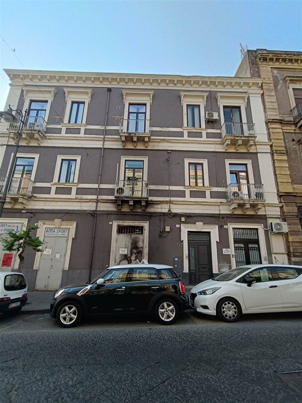 appartamento in vendita a Catania in zona Centro Storico
