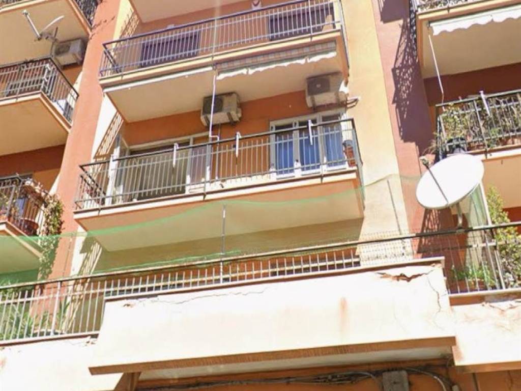 appartamento in vendita a Catania in zona Picanello
