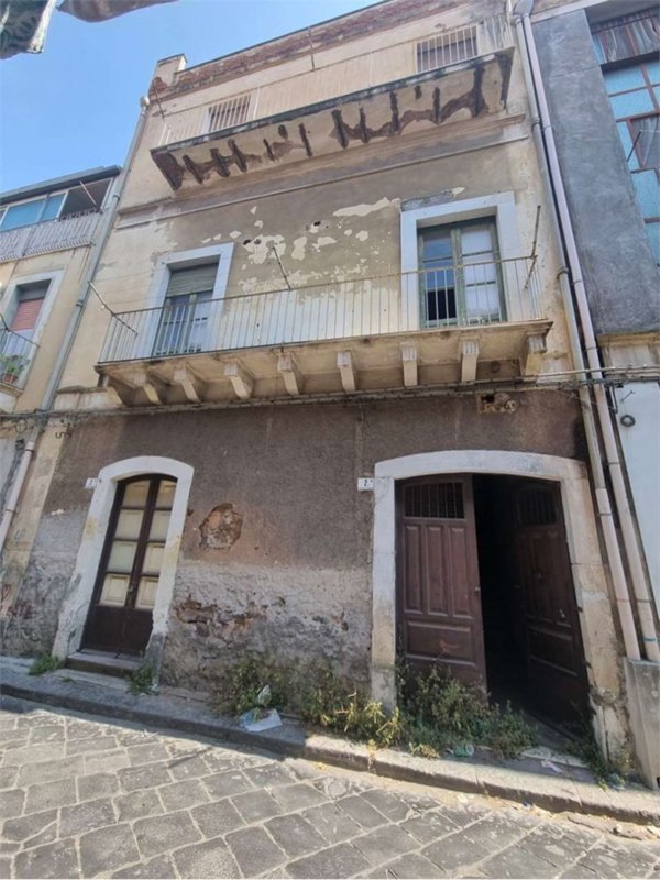appartamento in vendita a Catania in zona Centro Storico