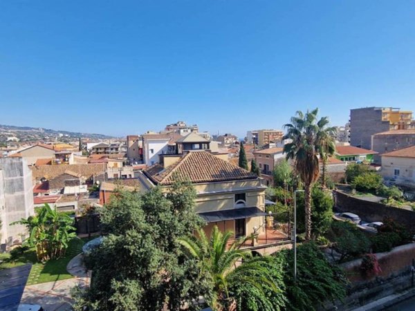 appartamento in vendita a Catania in zona Picanello