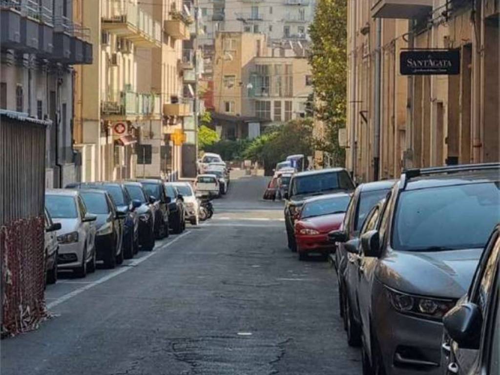 appartamento in vendita a Catania in zona Picanello