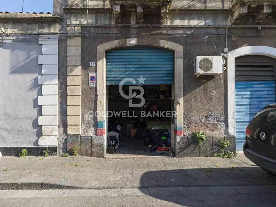 locale commerciale in vendita a Catania