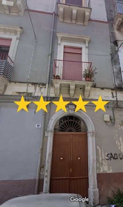 appartamento in vendita a Catania in zona Centro Storico