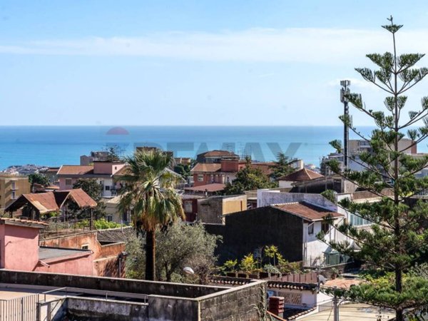 appartamento in vendita a Catania in zona Canalicchio