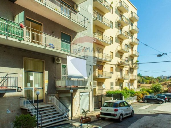 appartamento in vendita a Catania in zona Cibali