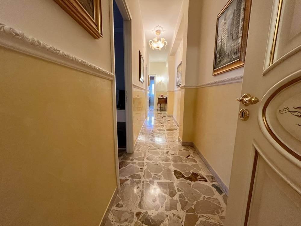 appartamento in vendita a Catania in zona Centro Storico
