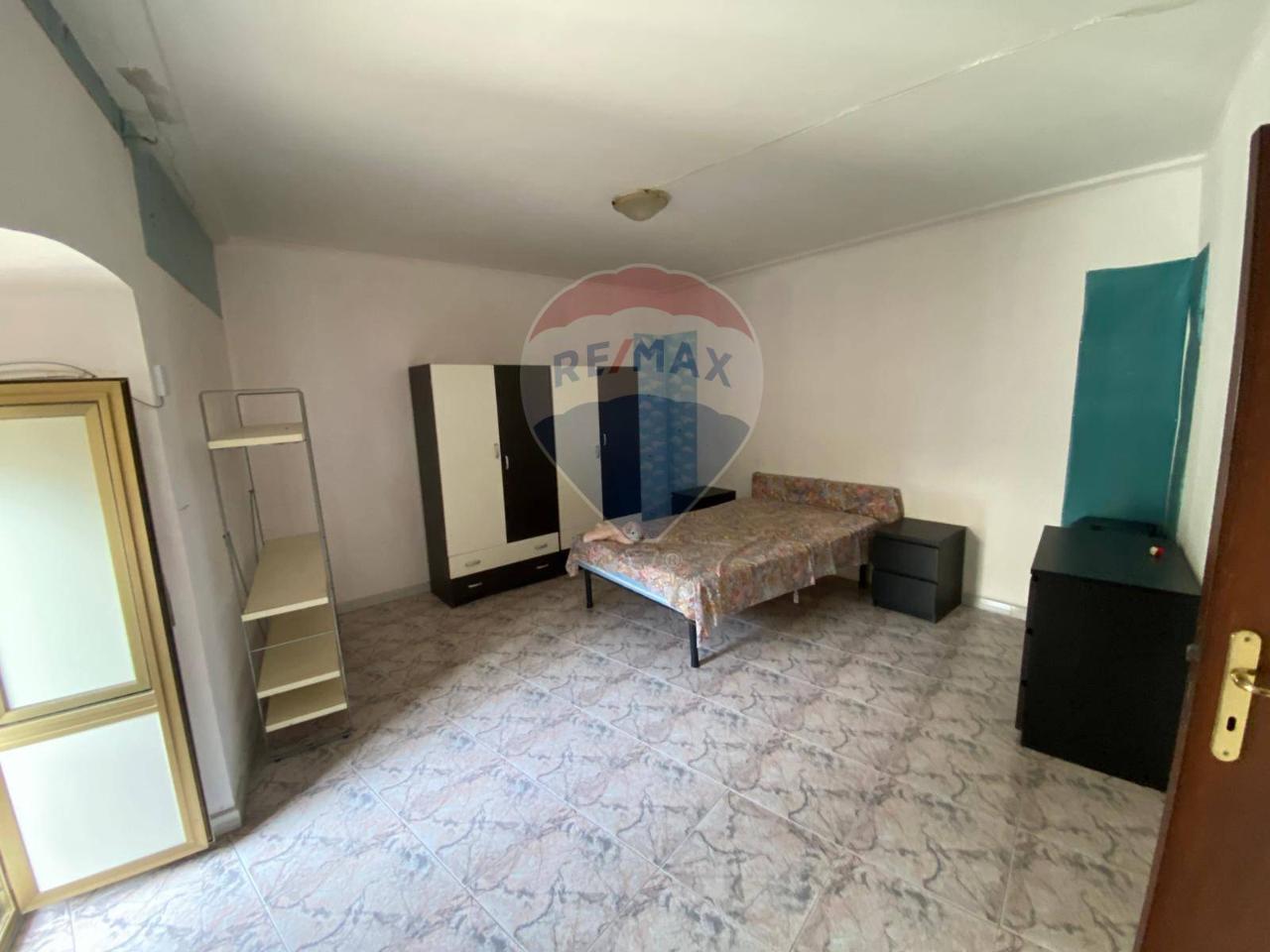 appartamento in vendita a Catania in zona Centro Storico