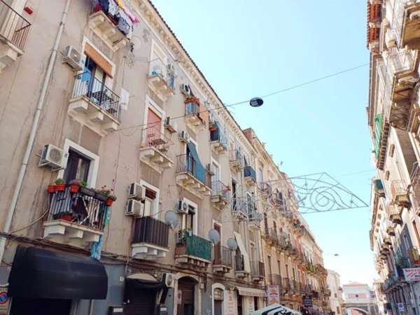 appartamento in vendita a Catania in zona Centro Storico