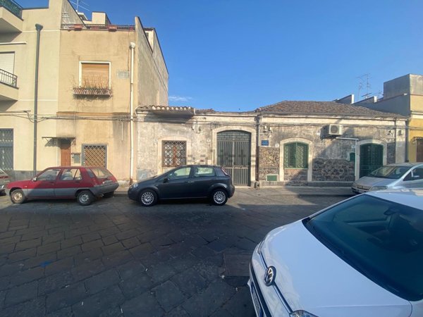 appartamento in vendita a Catania in zona Ognina