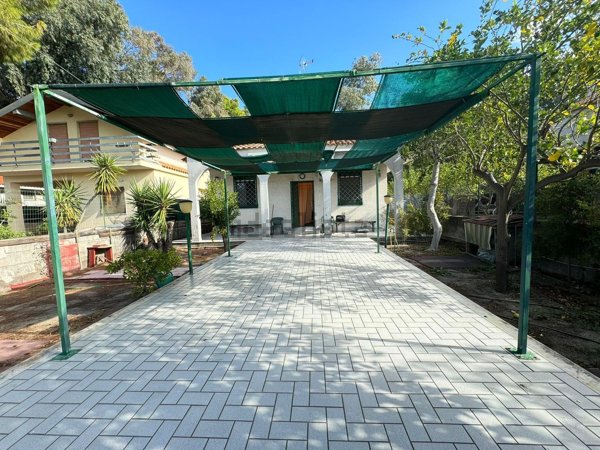 casa indipendente in vendita a Catania in zona Fontanarossa