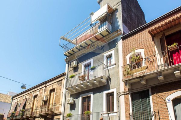 appartamento in vendita a Catania in zona Centro Storico