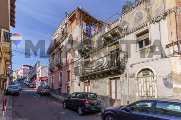 casa indipendente in vendita a Catania in zona Cibali
