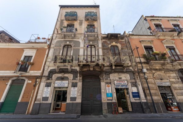 appartamento in vendita a Catania in zona Centro Storico