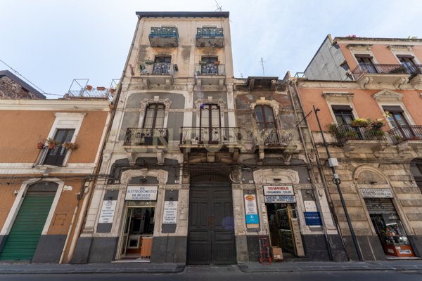 appartamento in vendita a Catania in zona Centro Storico