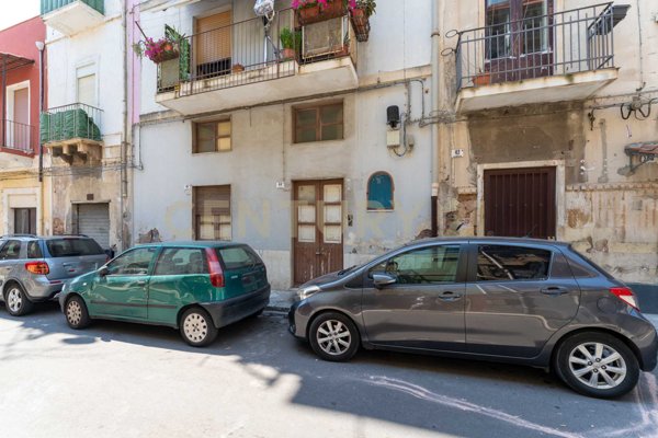 casa indipendente in vendita a Catania