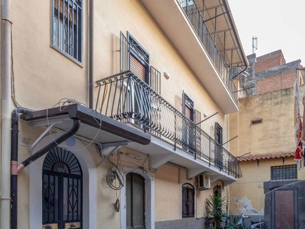 appartamento in vendita a Catania in zona Centro Storico