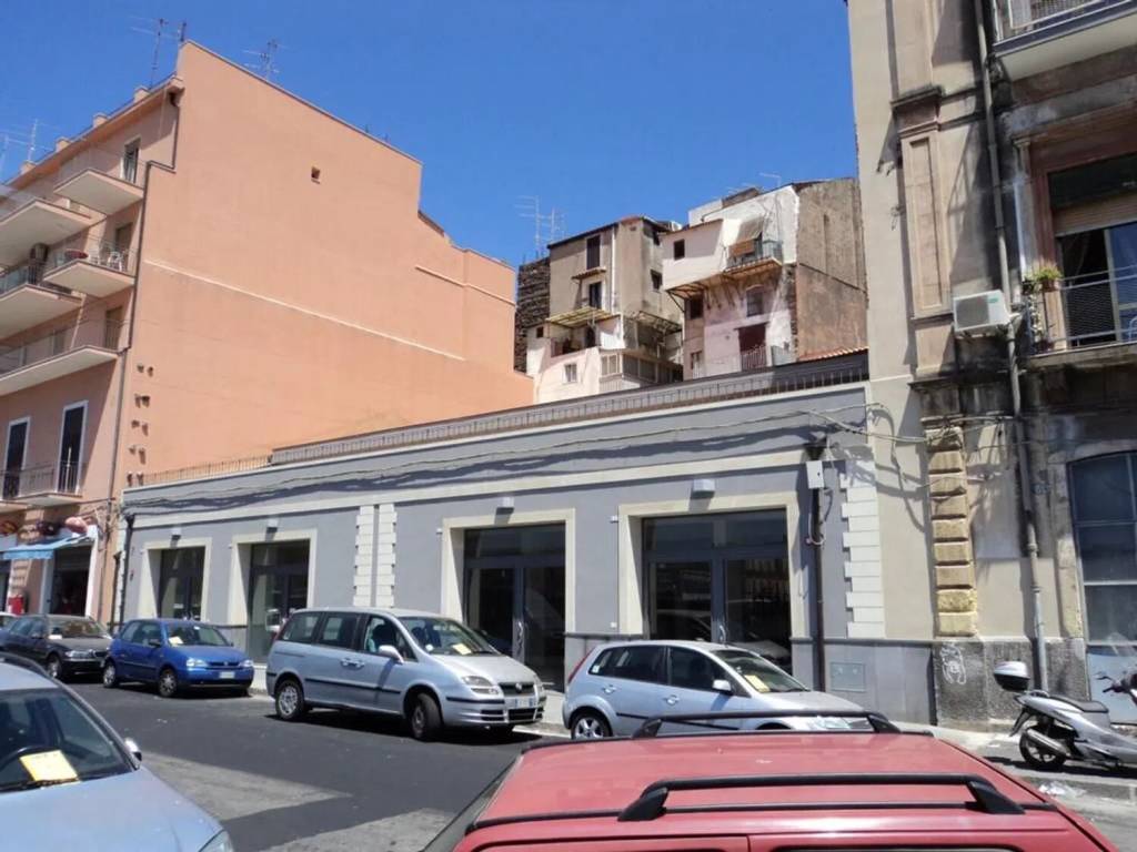 negozio in vendita a Catania