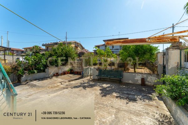 casa indipendente in vendita a Catania