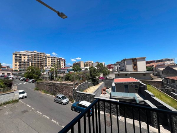 appartamento in vendita a Catania in zona Picanello