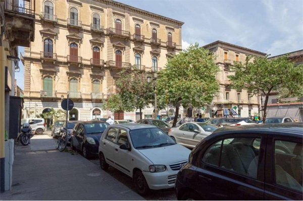 negozio in vendita a Catania in zona Centro Storico