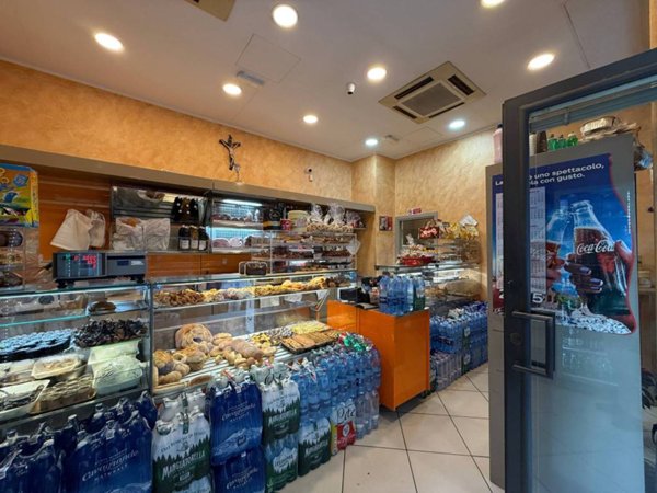 negozio in vendita a Catania