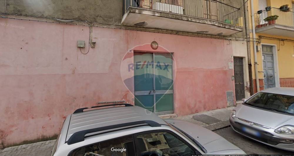 negozio in vendita a Catania in zona Picanello