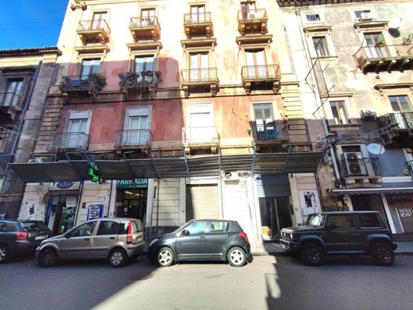 locale commerciale in vendita a Catania in zona Centro Storico