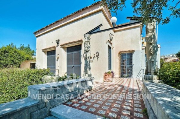 casa indipendente in vendita a Catania in zona Centro Storico