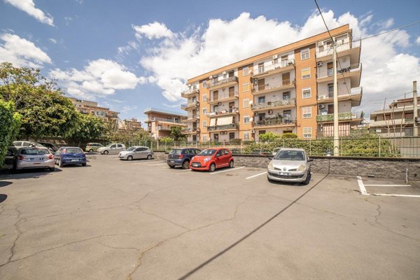 appartamento in vendita a Catania in zona Canalicchio