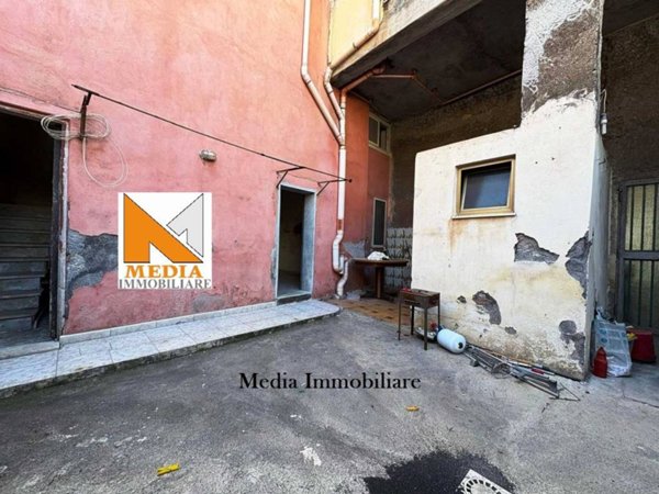 appartamento in vendita a Catania in zona Picanello