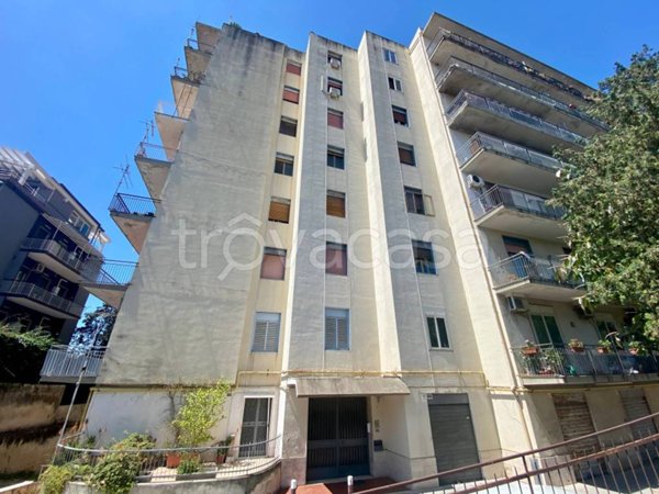 appartamento in vendita a Catania in zona Barriera del Bosco