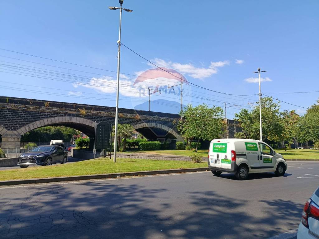 negozio in vendita a Catania in zona Centro Storico