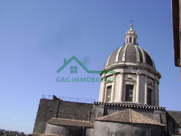 appartamento in vendita a Catania in zona Centro Storico