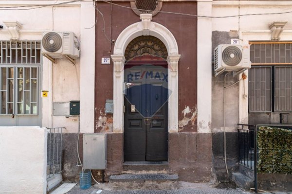 appartamento in vendita a Catania in zona Centro Storico