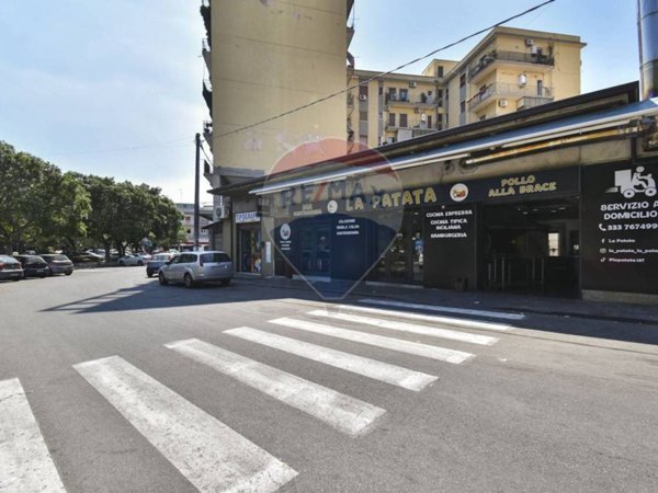 negozio in vendita a Catania