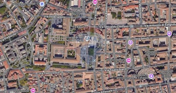 intera palazzina in vendita a Catania in zona Centro Storico