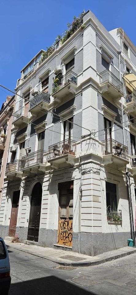 appartamento in vendita a Catania in zona Centro Storico
