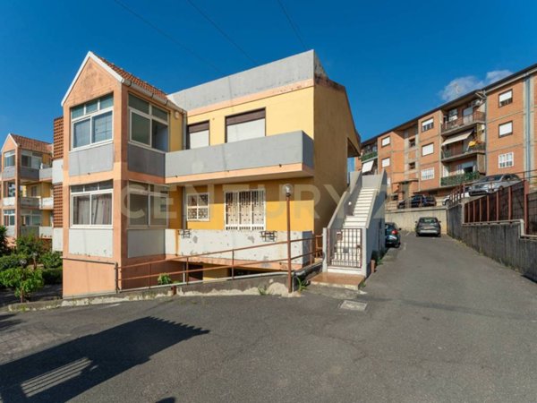 appartamento in vendita a Catania in zona Zona Industriale