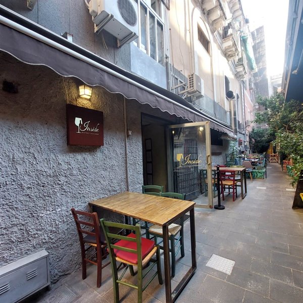 negozio in vendita a Catania in zona Centro Storico