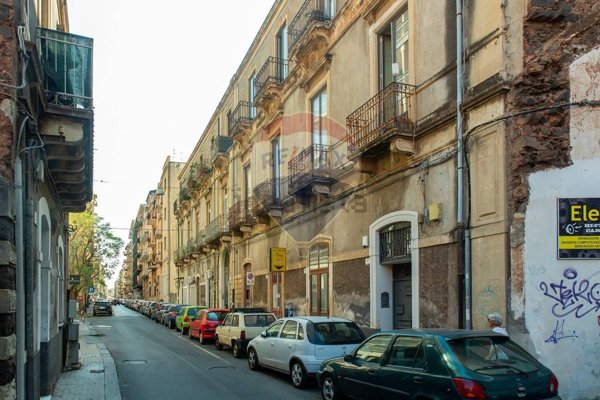 appartamento in vendita a Catania in zona Borgo Sant'Agata