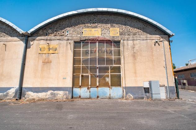 capannone in vendita a Catania in zona Zona Industriale
