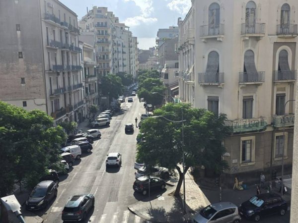 appartamento in vendita a Catania in zona Fontanarossa