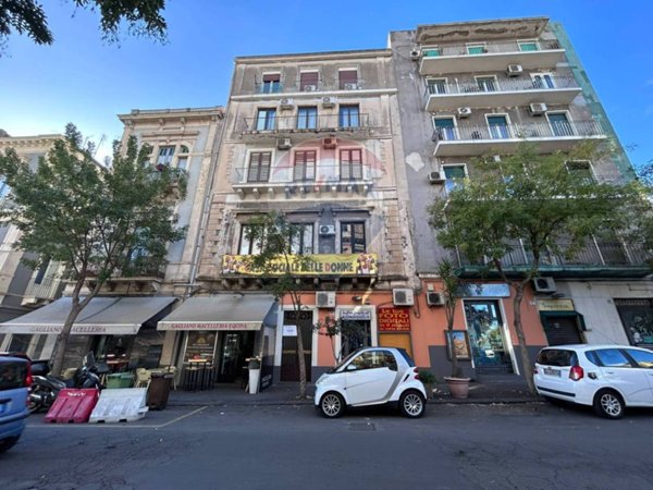 appartamento in vendita a Catania in zona Centro Storico